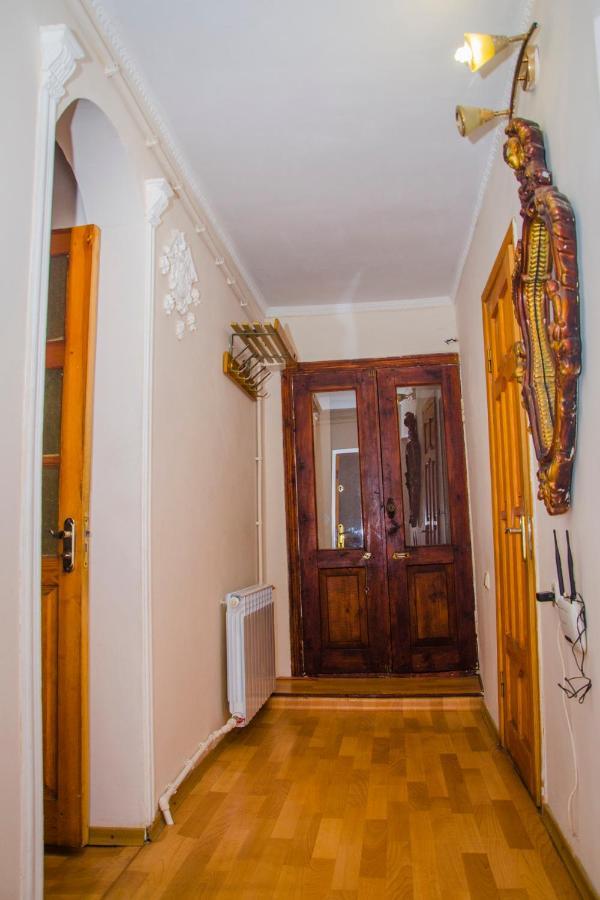 Apartment On Malaya Arnautskaya 21 オデッサ エクステリア 写真