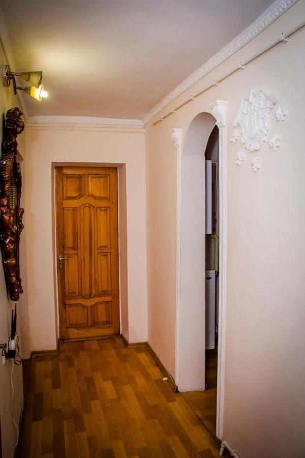 Apartment On Malaya Arnautskaya 21 オデッサ エクステリア 写真